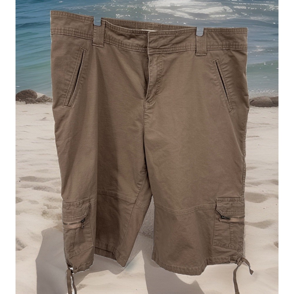 Lee One True Fit Bermuda Cargo Shorts 16W Khaki Beachy Comfy Pants Stretch